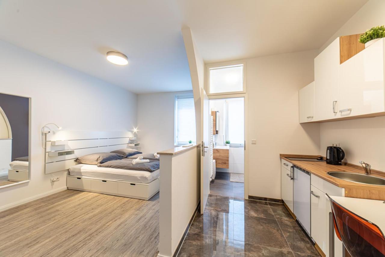 Renoviert Und Modern Appartement *