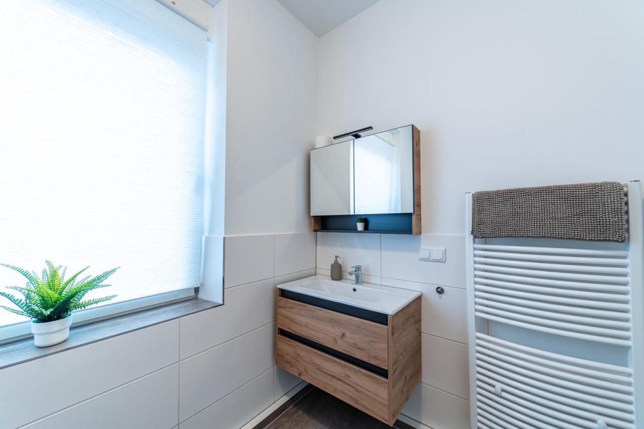 Renoviert Und Modern Apartment *
